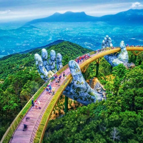 Visit Golden Bridge at Ba Na Hills Visit Golden Bridge at Ba Na Hills