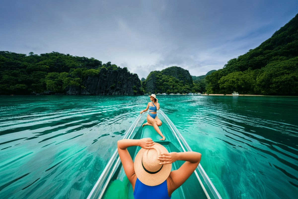 Boracay Crystal Kayak Photo op Experience