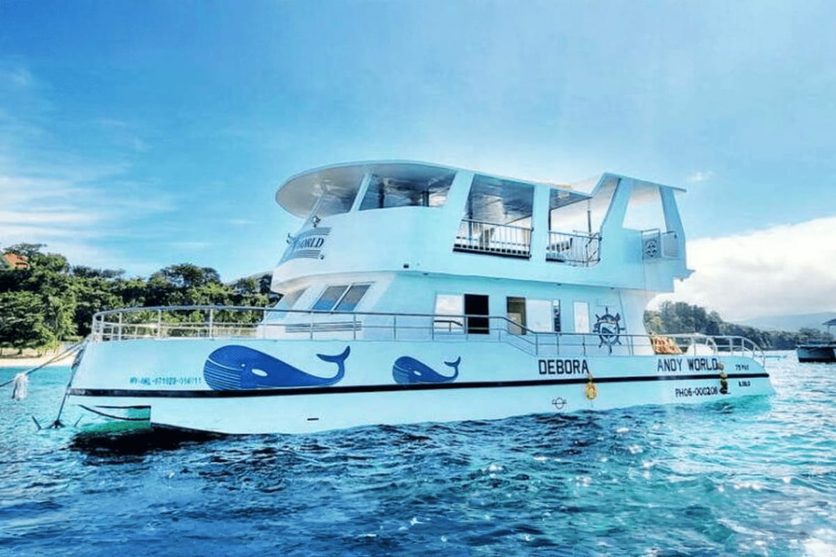 Ultimate Party Cruise in Boracay by Andy World Yacht