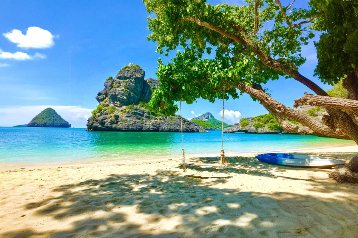 Angthong National Marine Park by Big Boat