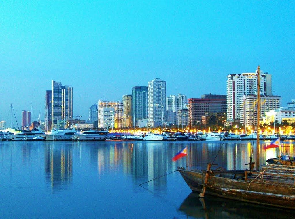 Old and New Manila City Tour