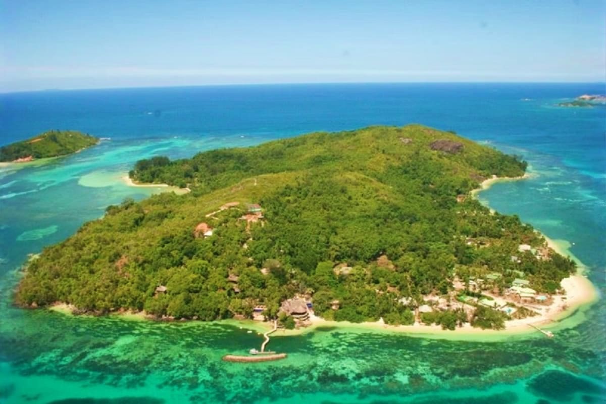 Cerf Island