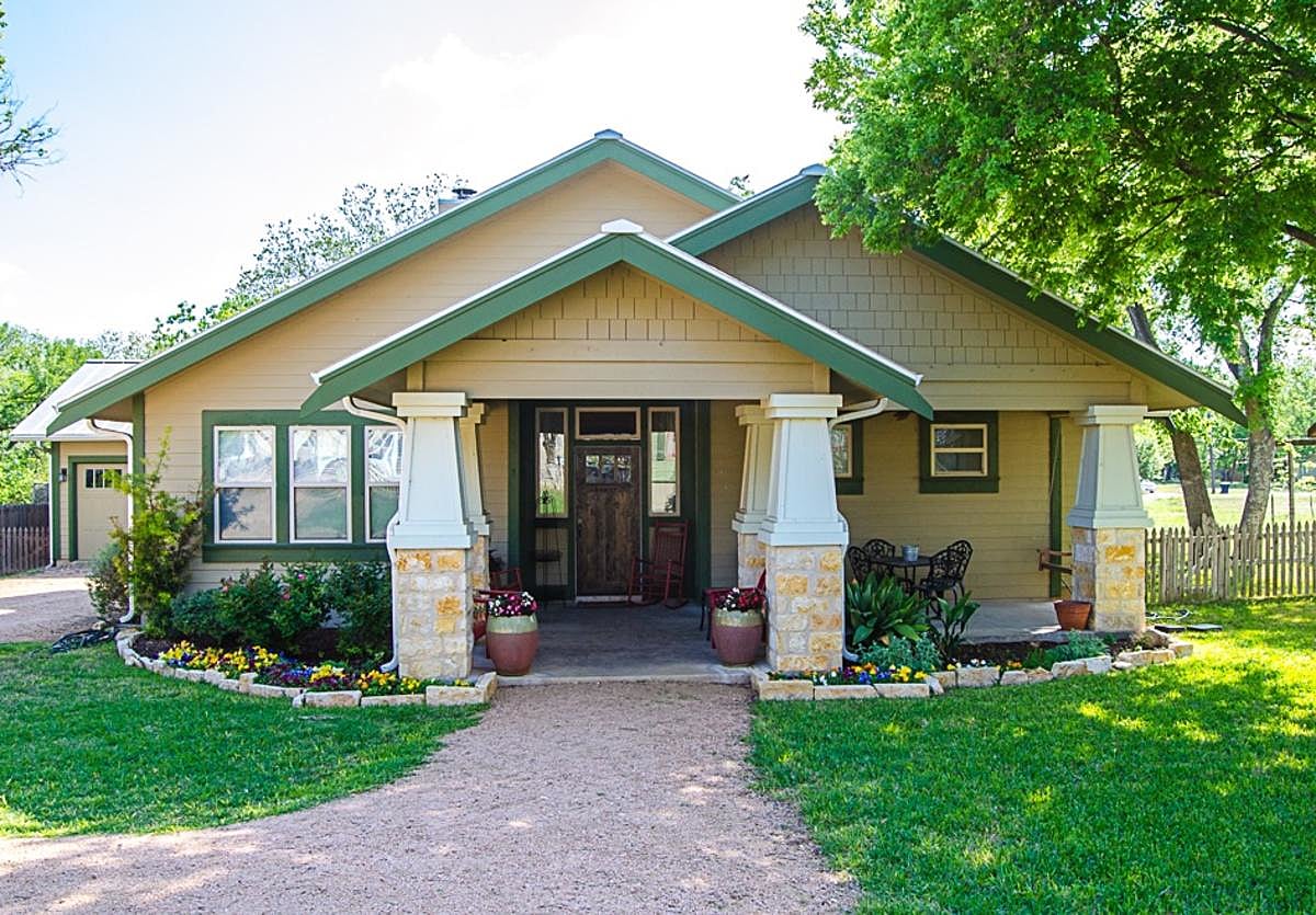 Agape Cottage I
