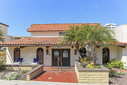 Sea Cliff Assisted Living thumbnail 17