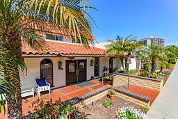 Sea Cliff Assisted Living thumbnail 1