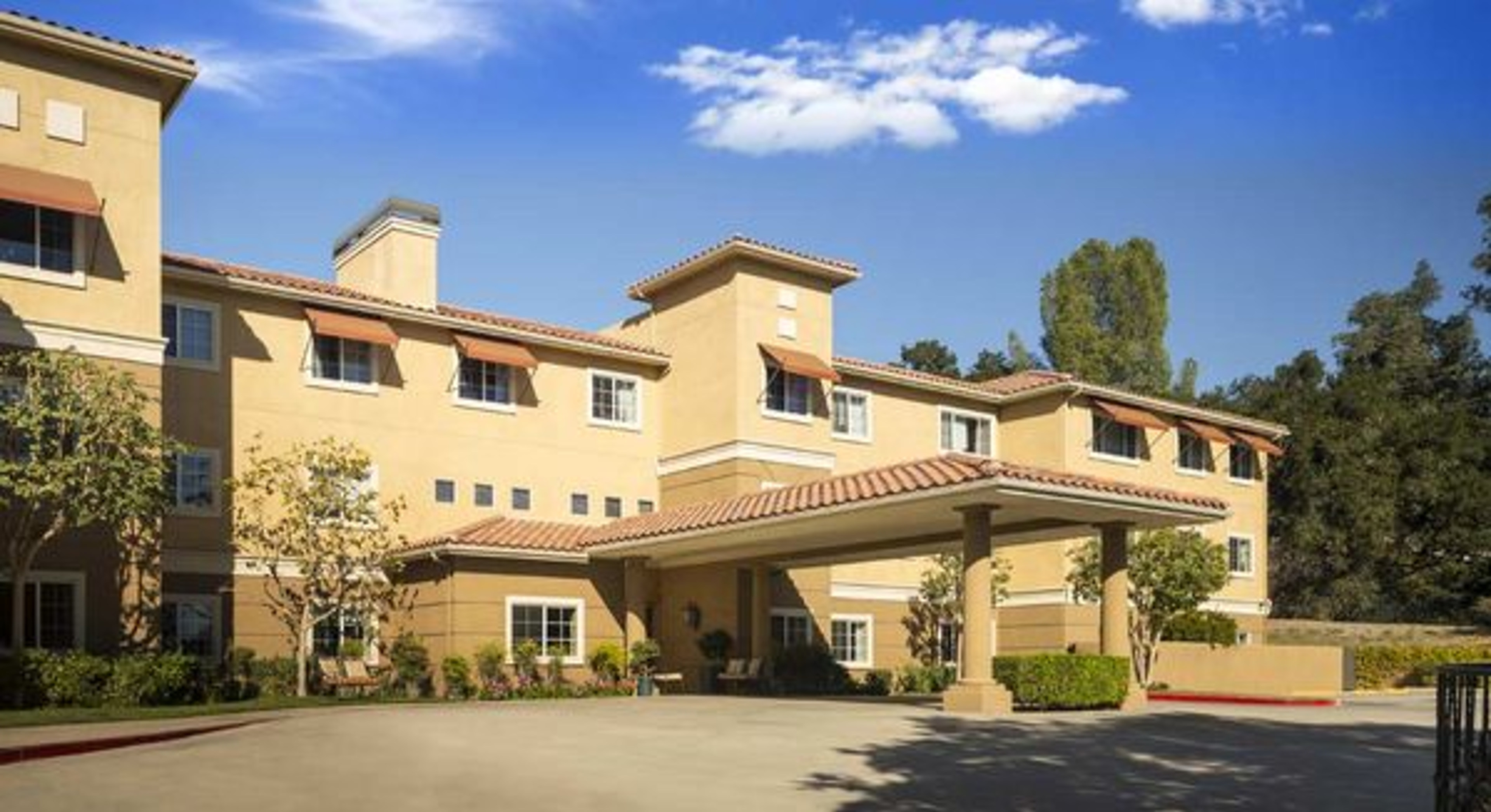 Atria Santa Clarita