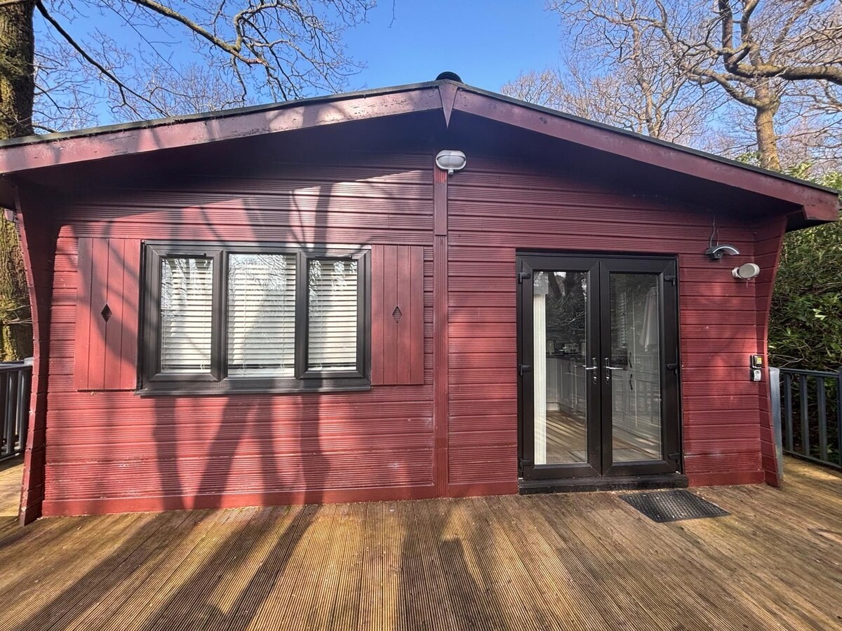 Serenity - 3 bed lodge at Whitecross Bay