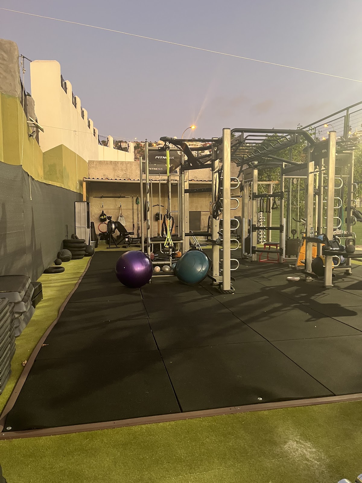 CS Fit - Crossfit School in Costa Adeje | Badgie - Badgie 🎖️