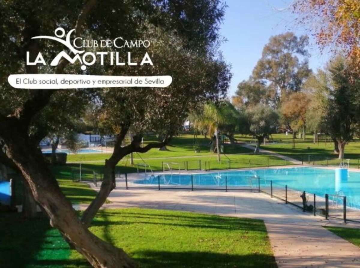 Club de Campo La Motilla - Tenis in Dos Hermanas