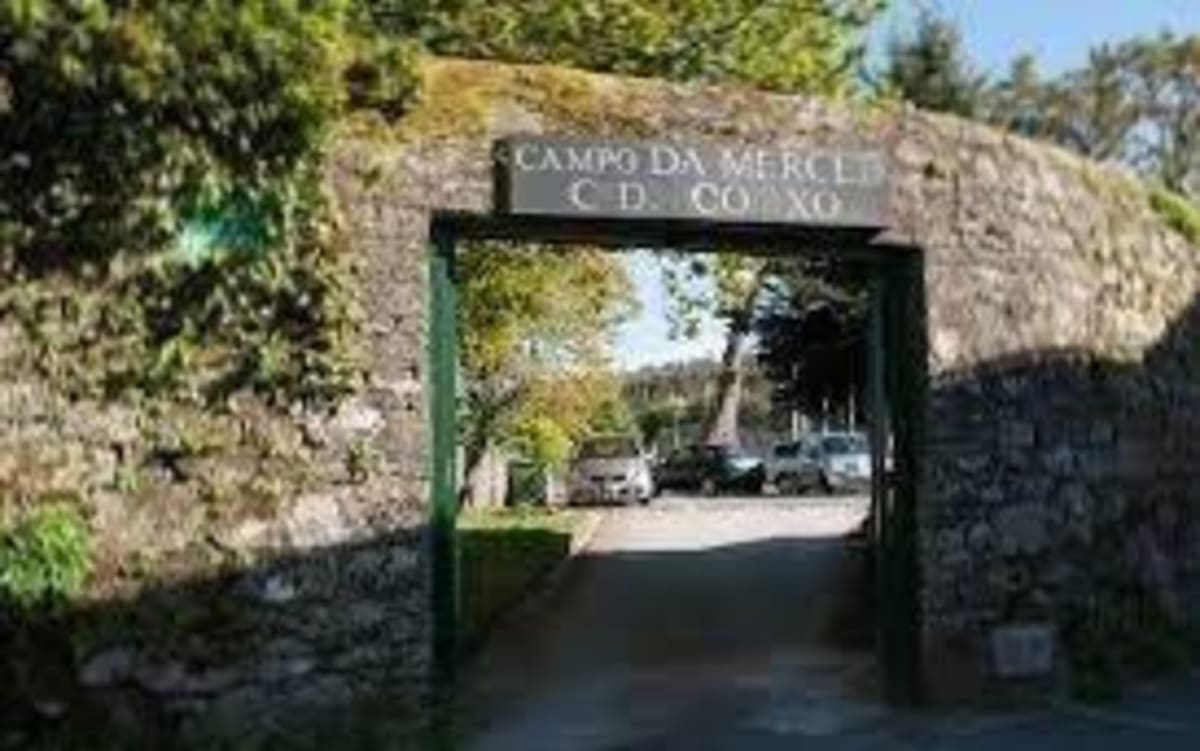 Campo de Fútbol A Merced - Fútbol in Santiago de Compostela