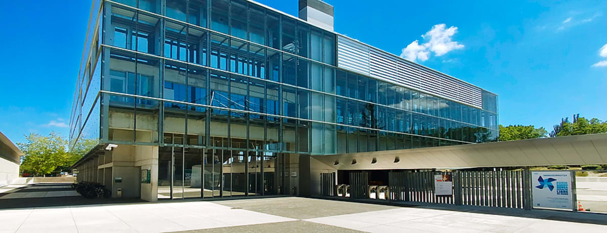 Mendizorrotza Swimming Pool - Natacion in Vitoria-Gasteiz