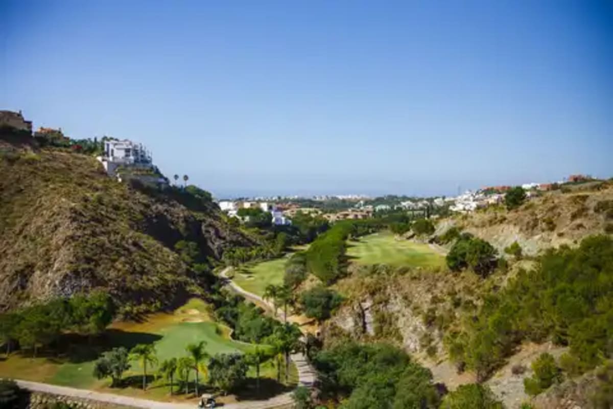 VILLARIAS 90, S.L. - Golf a Villarias