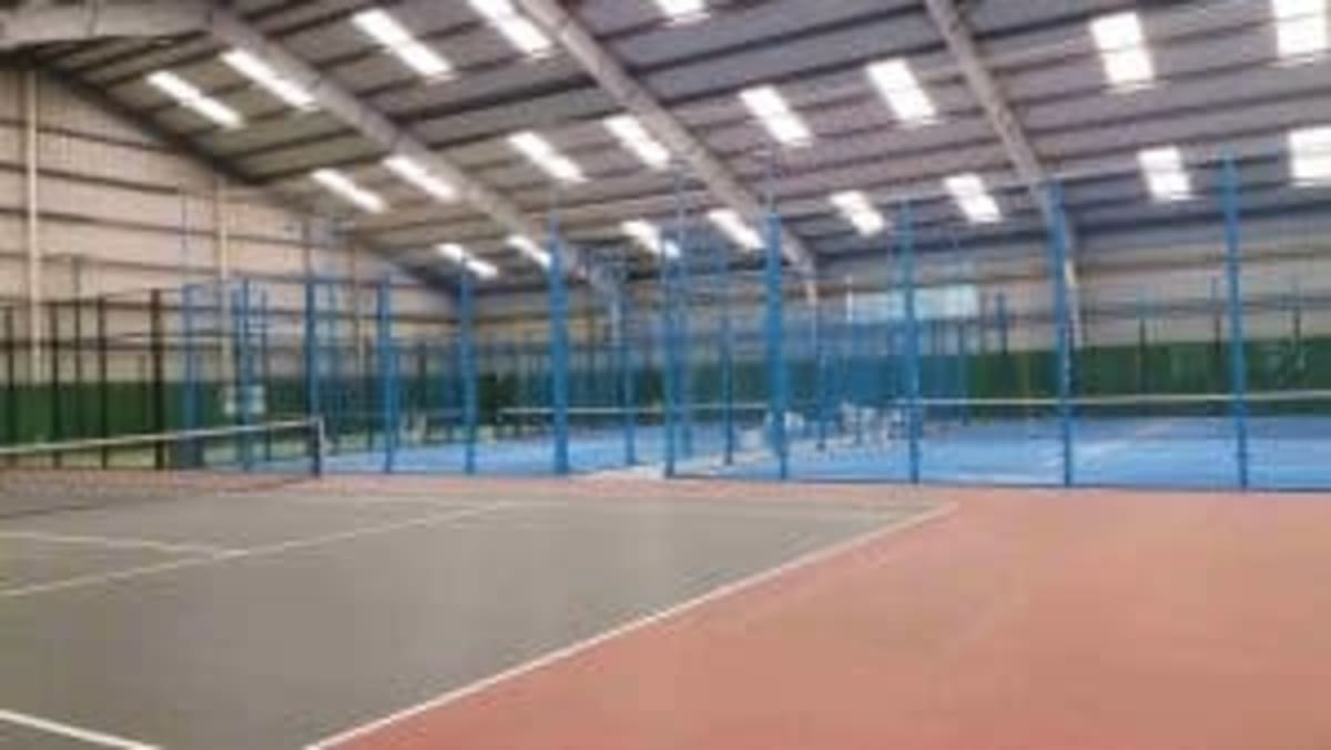 PADEL LAMENNAIS - Padel en Nanclares de la Oca / Langraiz Oka