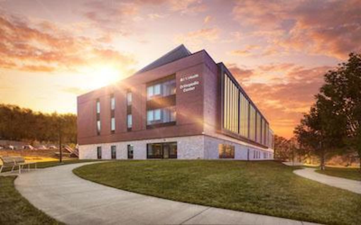 UVa Sports Service - Tenis a Valladolid