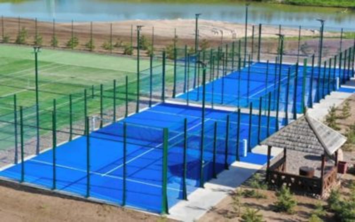 Padel Courts (5) - Padel a Teulada