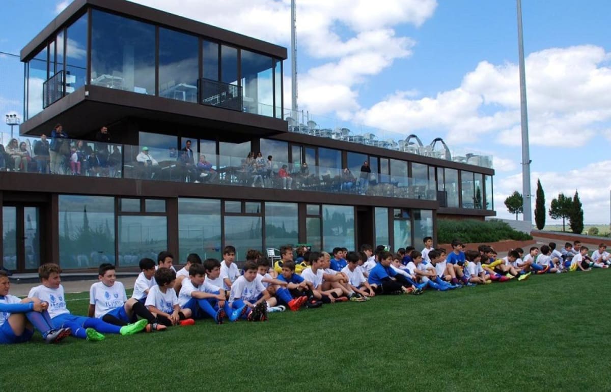 Campus de Futbol Performance - Fútbol in Barcelona
