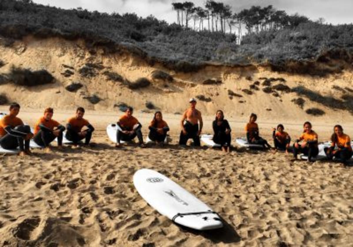 SUNSET SURF SCHOOL - Surf en Somo