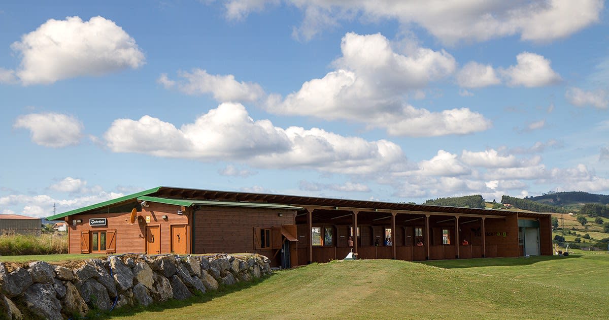 Practice Range Meruelo S.L. - Golf en San Mamés de Meruelo