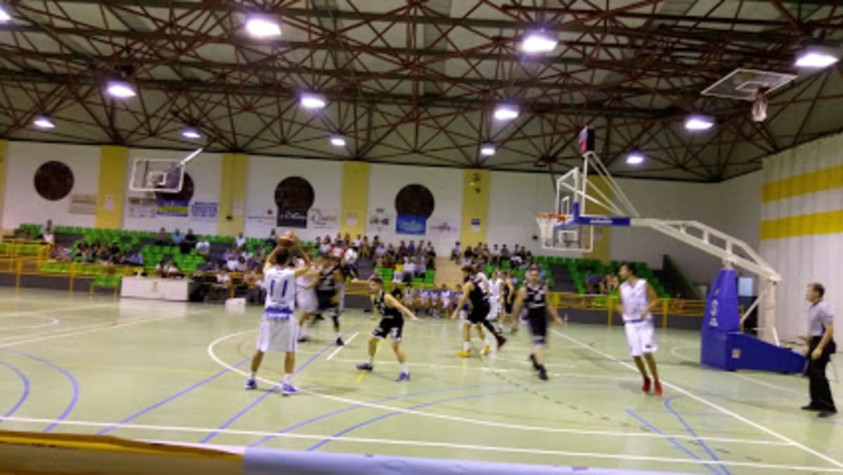 HEATED POOL OF DAIMIEL - Natacion a Daimiel