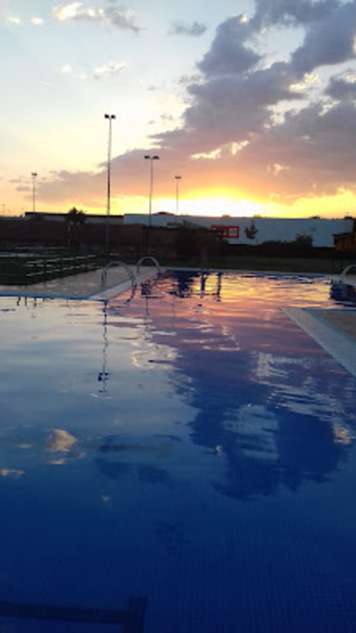 Piscina Municipal De Astorga Don Gerardo García Crespo - Natacion a Astorga