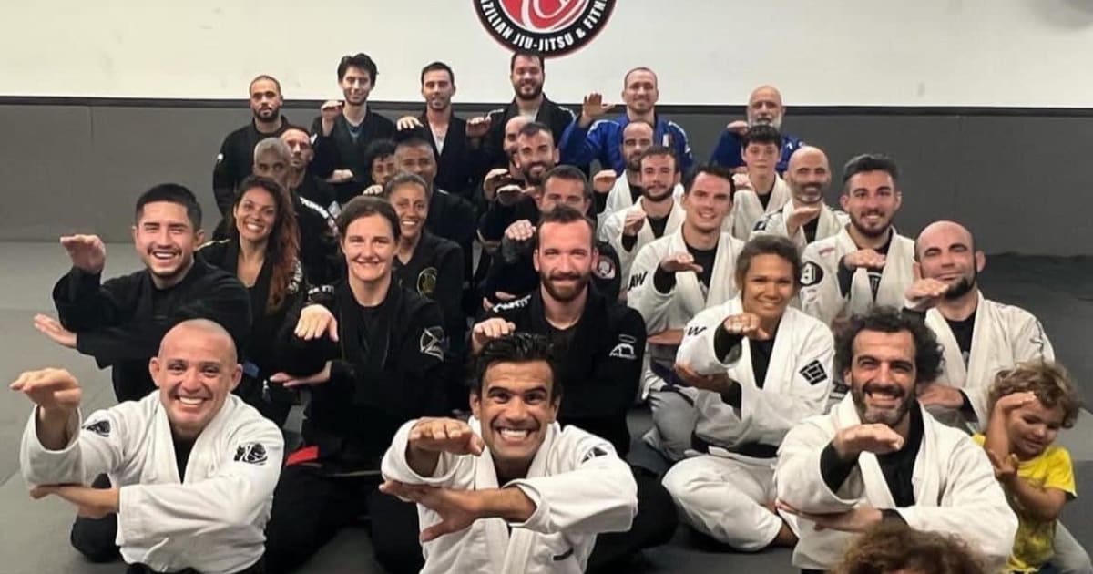 Art of Flow Bjj Brazilian jiujitsu Ibiza Academy - Karate a Eivissa