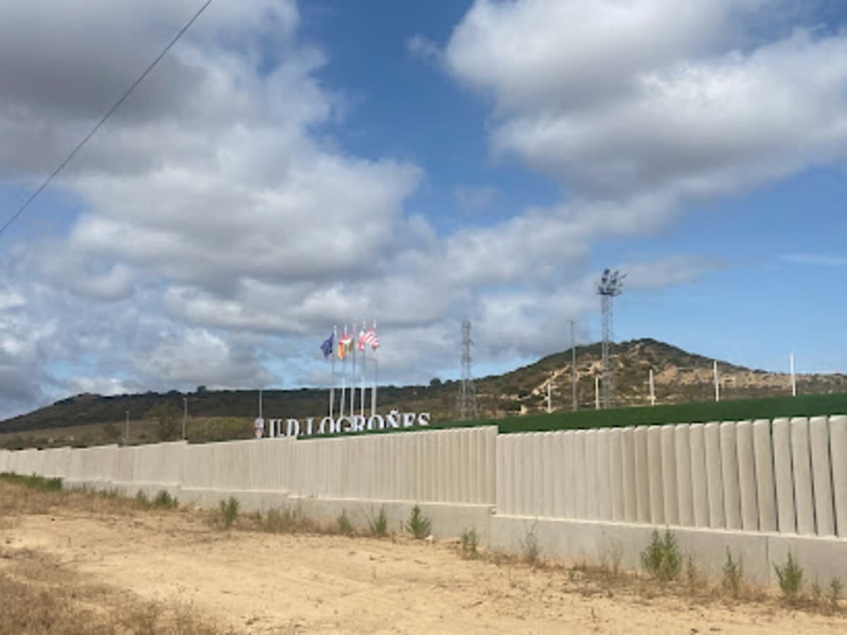 Ciudad Deportiva UD Logroñés - Fútbol in Logroño