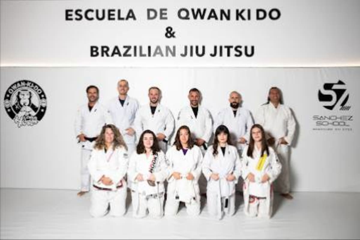 SÁNCHEZ SCHOOL BJJ - Karate a La Orotava