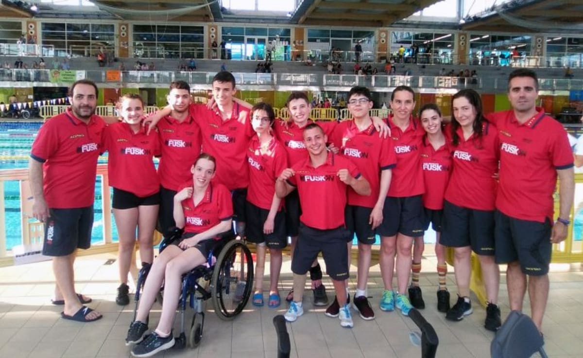 Fusion Flying School - Natacion a Lleida