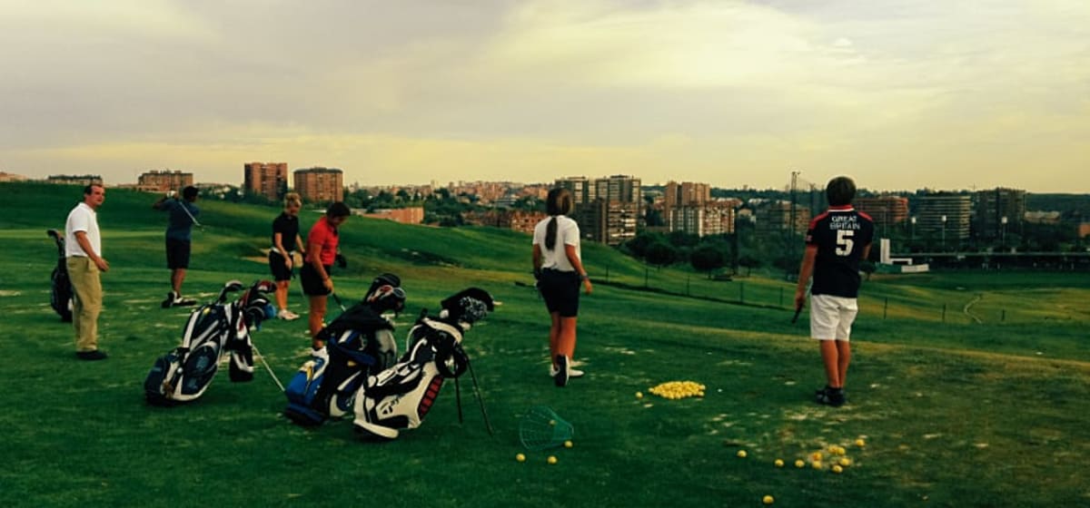 Club Deportivo Fit in - Golf a Mairena del Aljarafe
