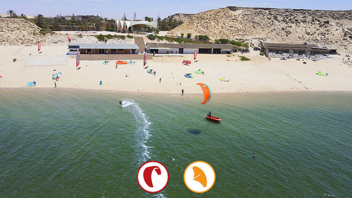 Kitesurf Landes Kitesurfing School During Wingfoil - Kitesurf a Seignosse