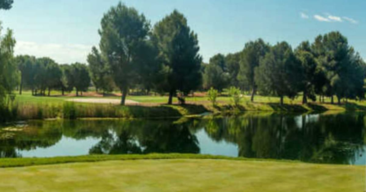 Pitch & Putt - Golf in Bétera