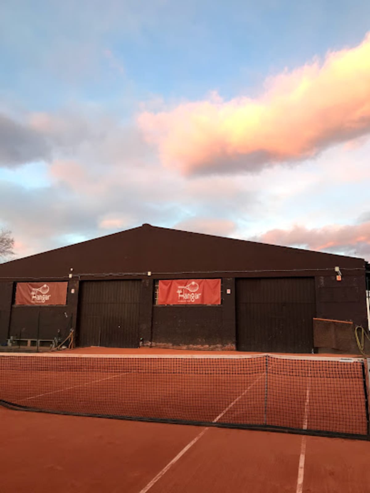 El Hangar Club de Tenis - Tenis a Alcobendas