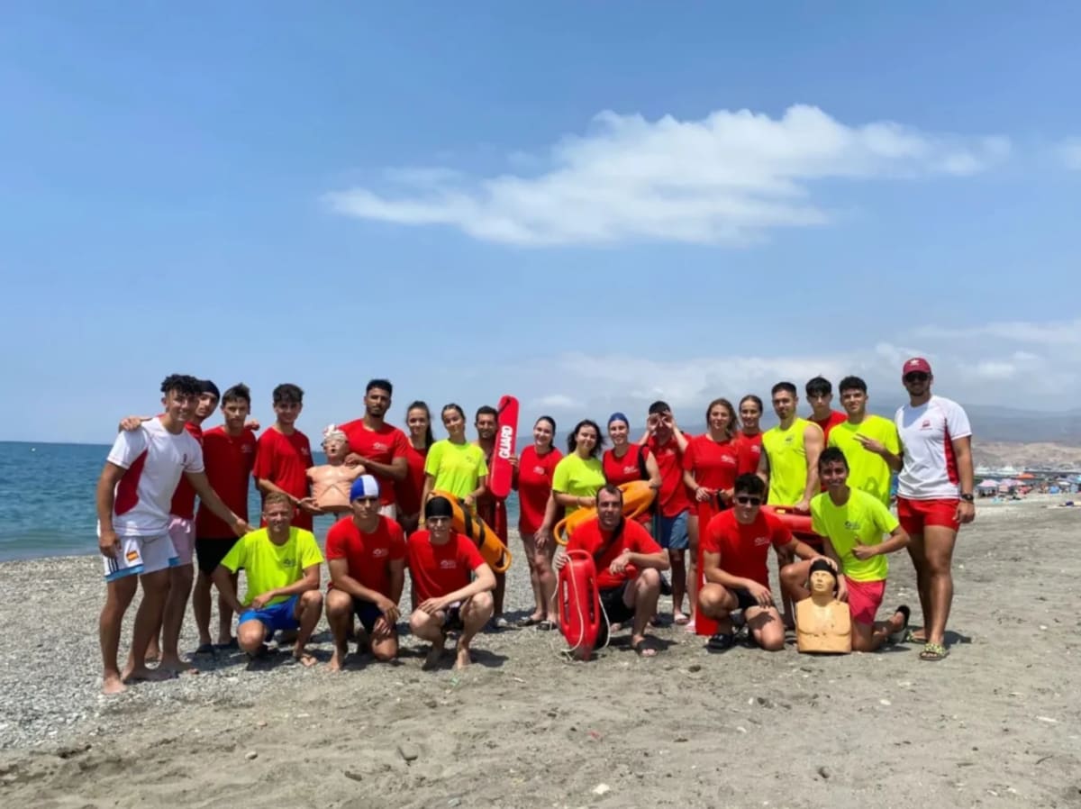 Global SENSOS | Cursos de socorrista - Natacion in Málaga