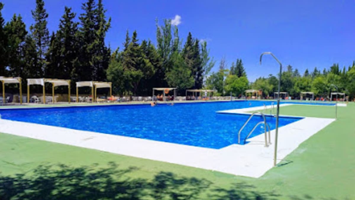 Piscina Suspiro del Moro - Natacion a Otura