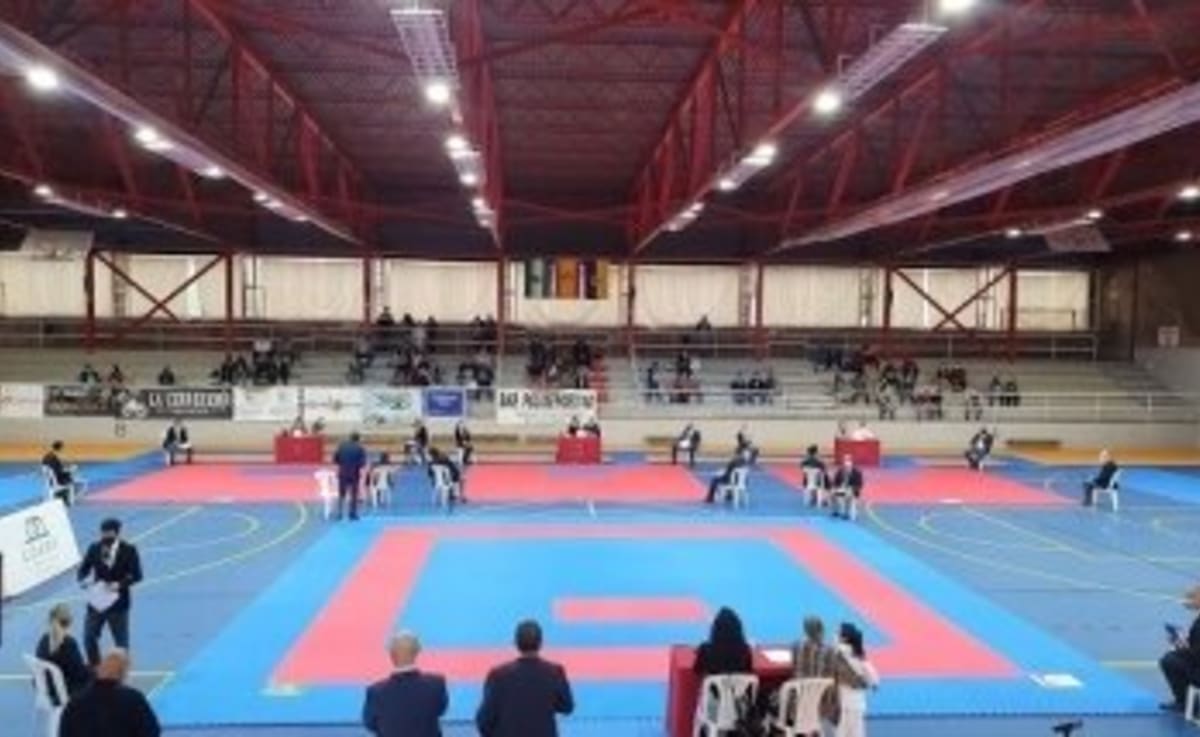 Polideportivo Palma Del Rio - Karate a Palma del Río