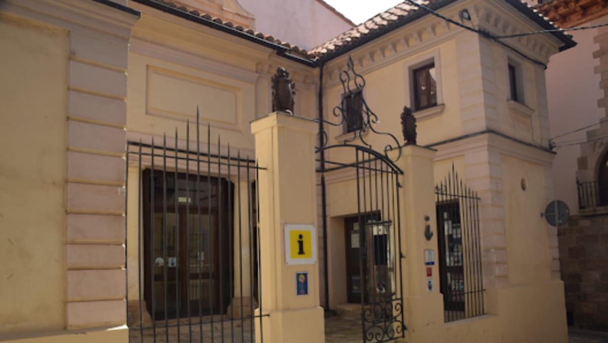 Oficina de Turismo Mora de Rubielos - Baloncesto in Mora de Rubielos