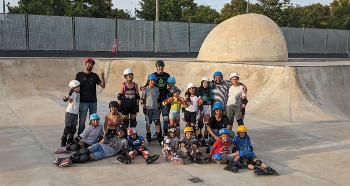 CLUB DE PATINATGE VALÈNCIA ROYALS - Classes de Patinatge - Skateboard en València