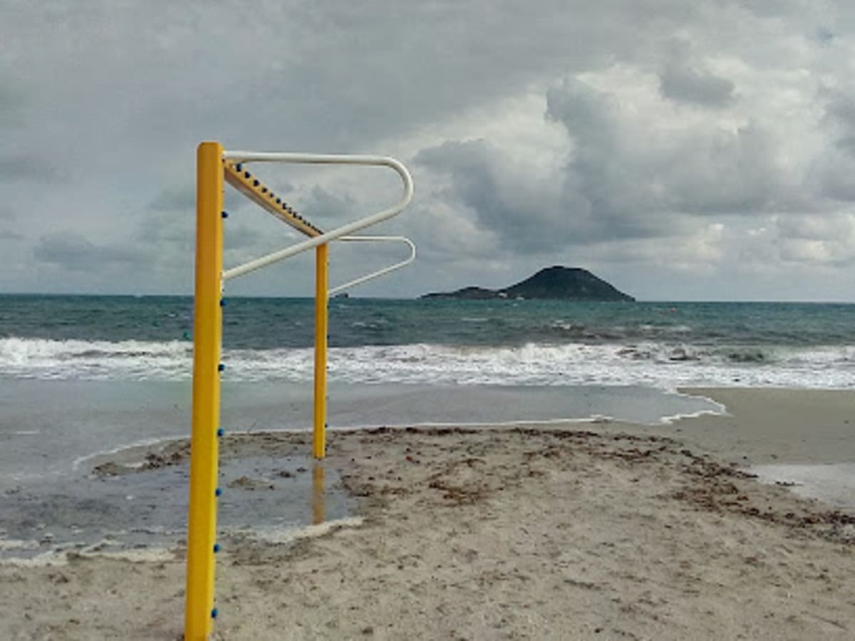 Polideportivo La Manga del Mar Menor - FĂștbol en La Manga