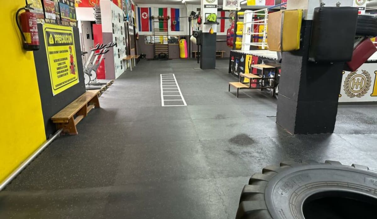 BOXO Centro Deportivo - Fútbol in Granada