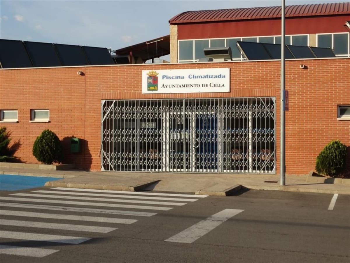 Piscina Climatizada Municipal de Cella - Natacion in Cella