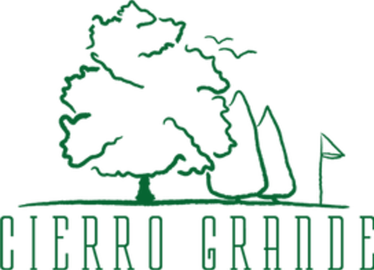 Large Golf Club Cierro - Golf in Serantes