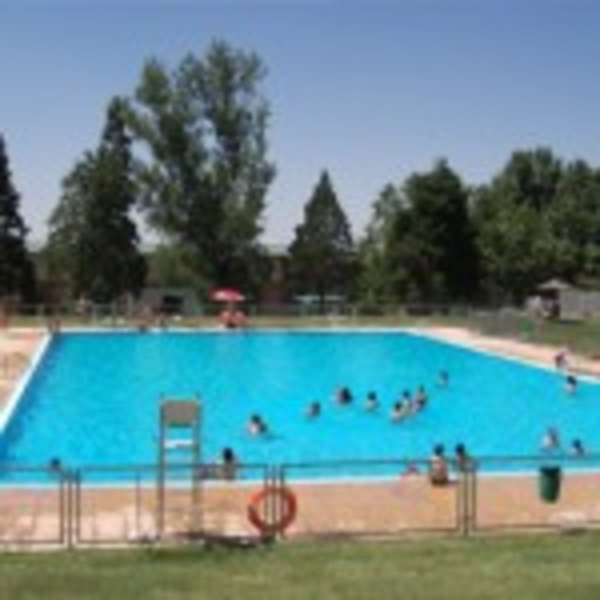 Piscina Albuera - Natacion in La Albuera