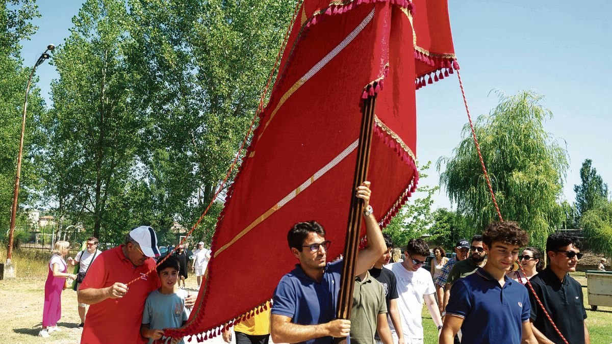 Campo de Fútbol Gradefes - Fútbol en Gradefes