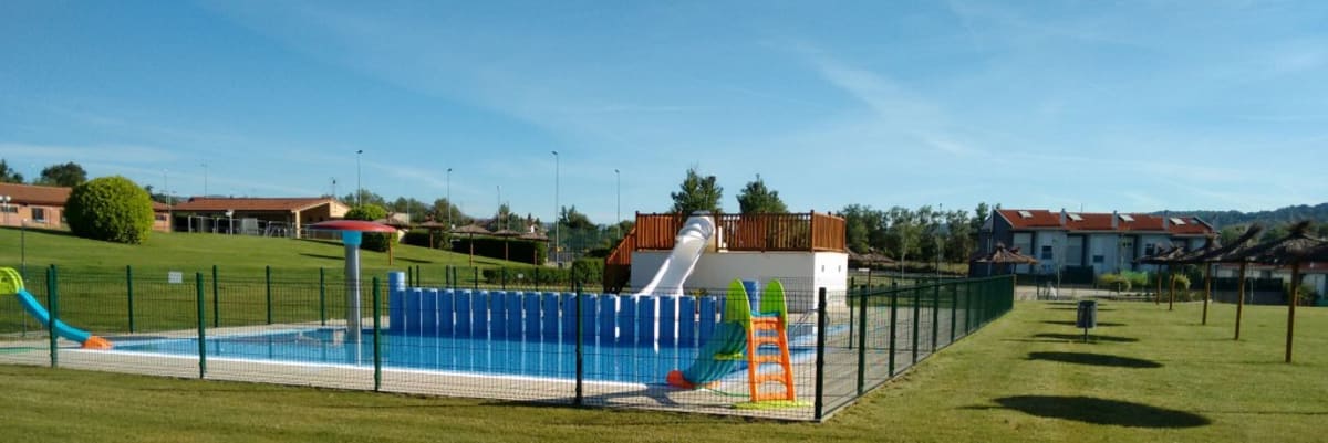 Piscina Municipal de Cuadros - Natacion a Cuadros