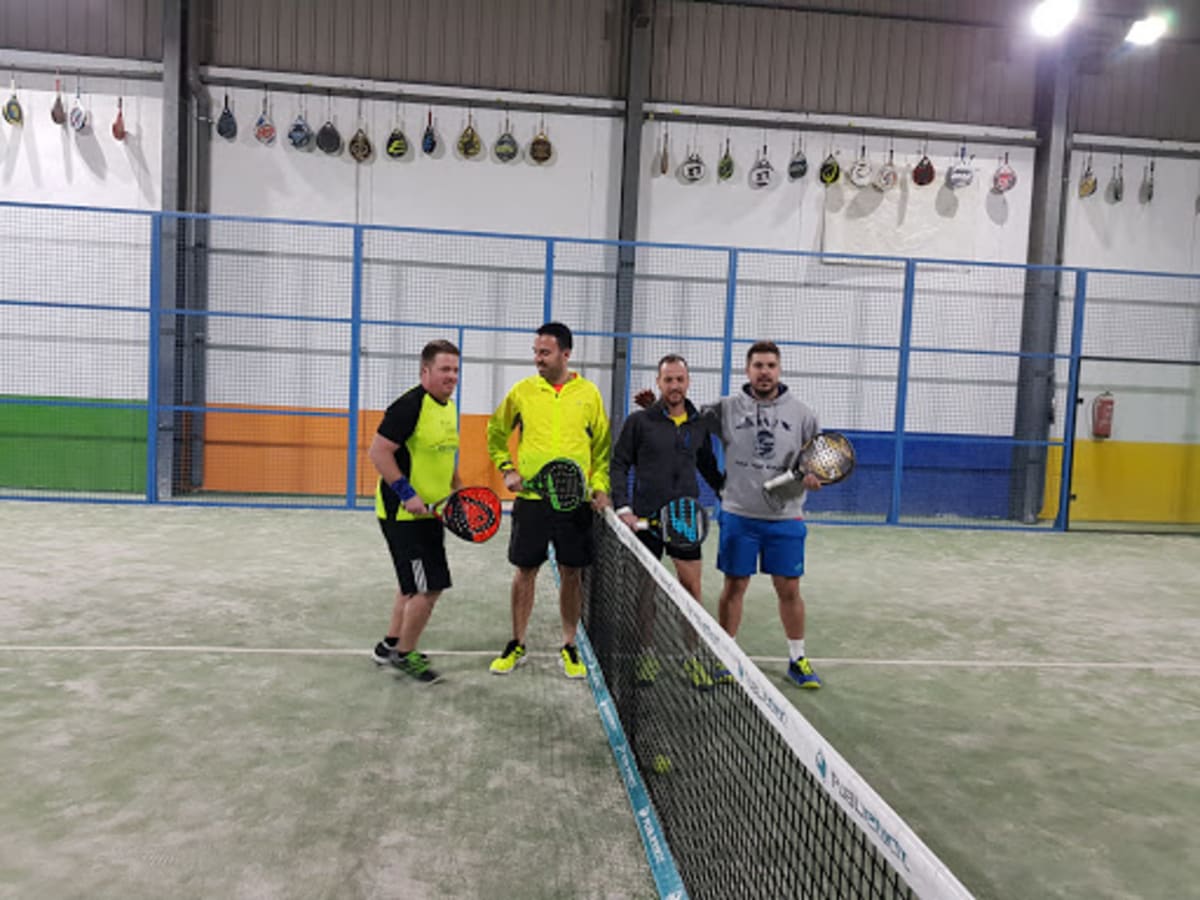 Club de padel"Ánimosiempre" - Padel a Lorca