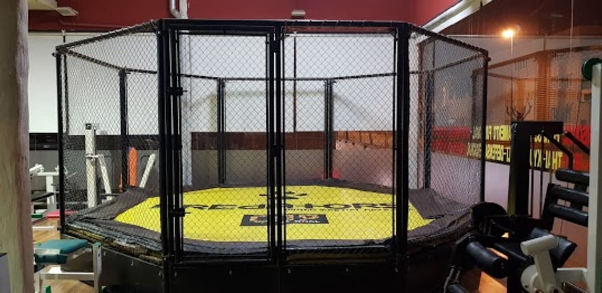 TOSKA SPORT CENTER - Karate a Santa Pola