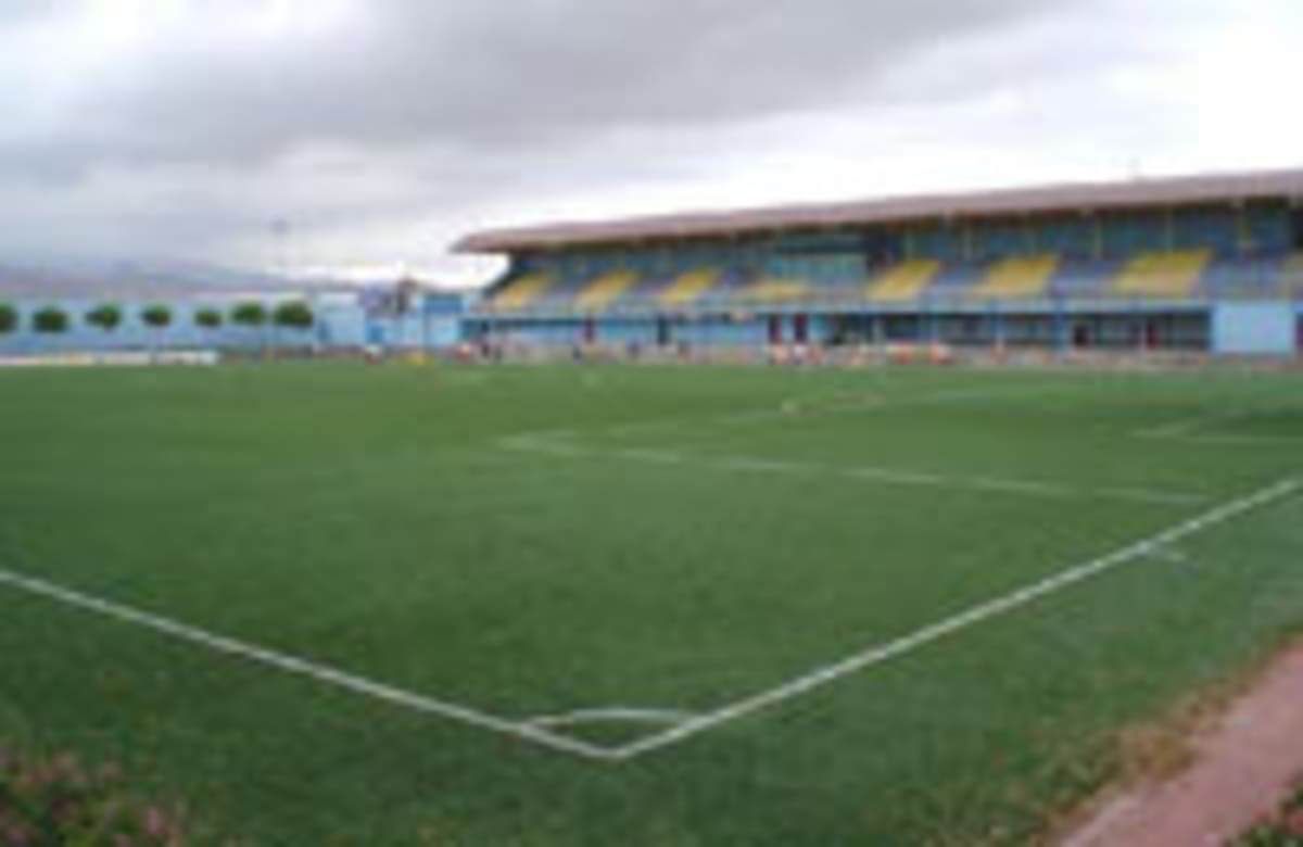 Campo de fútbol El Castillo - Fútbol in Castillo del Romeral