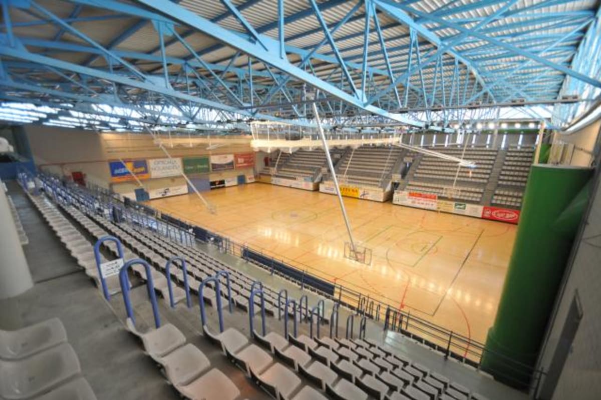 Complex Municipal de Futbol - Fútbol in Vilanova i la Geltrú