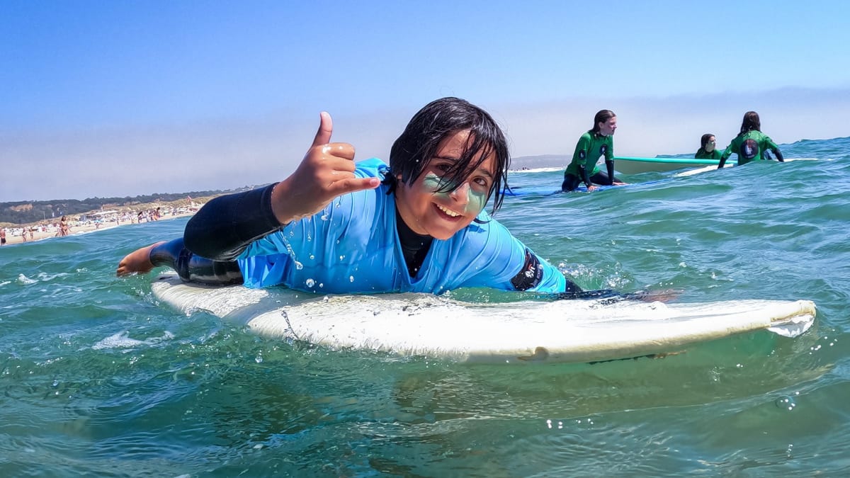 SurfIn Surf School - Surf en Costa da Caparica