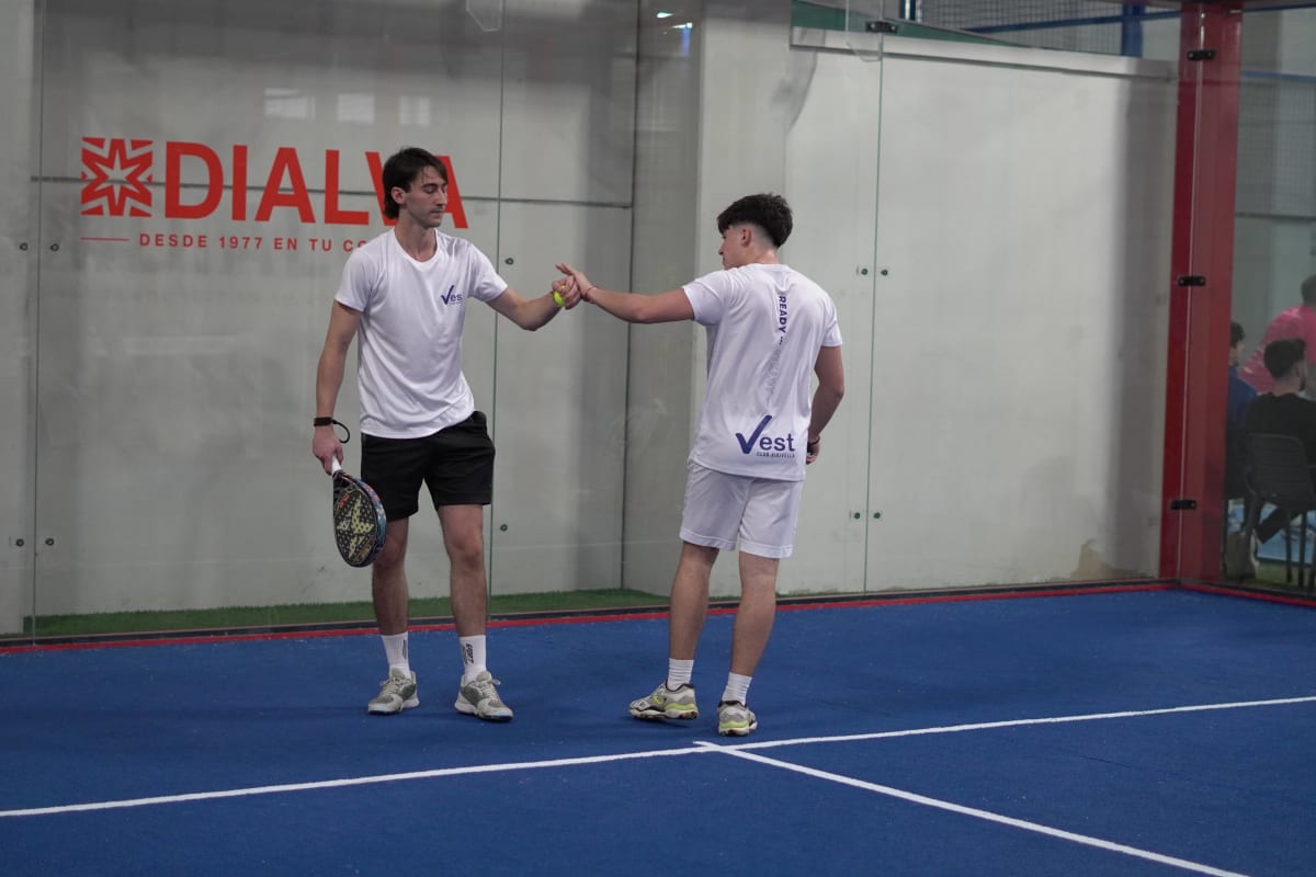 VEST CLUB XIRIVELLA - Padel a Xirivella